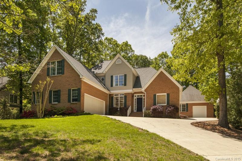3055 Three Wood Dr, Denver, NC 28037
