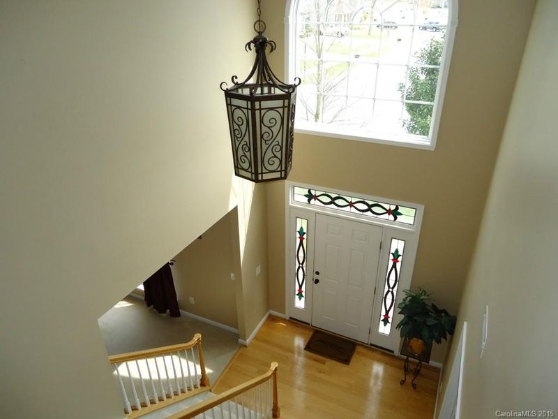 11841 Planters Estates Dr, Charlotte, NC 28278