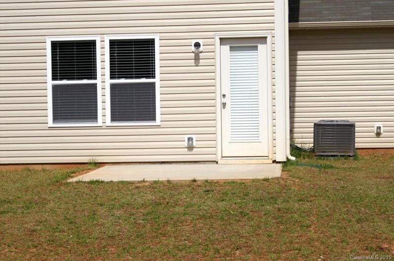 6414 Covington Commons Dr #38, Charlotte, NC 28227