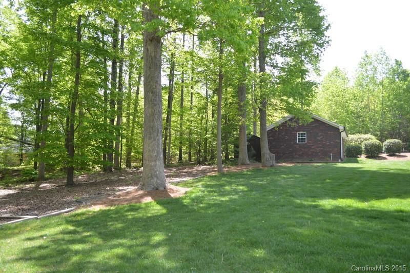 6401 Harbor Dr, Concord, NC 28025