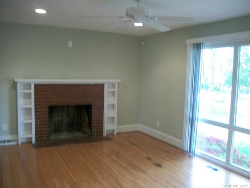 4132 Winfield Dr #6, Charlotte, NC 28205