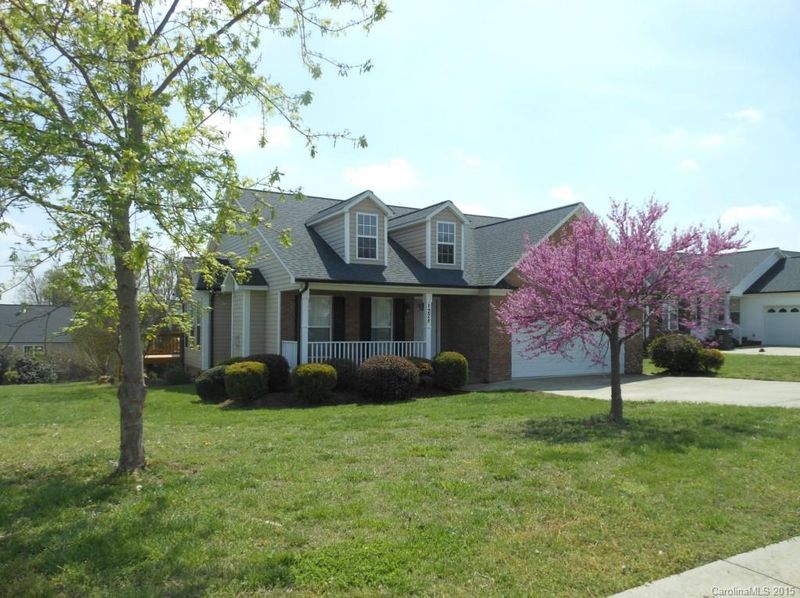 1228 SE Pressley Downs Dr, Concord, NC 28025