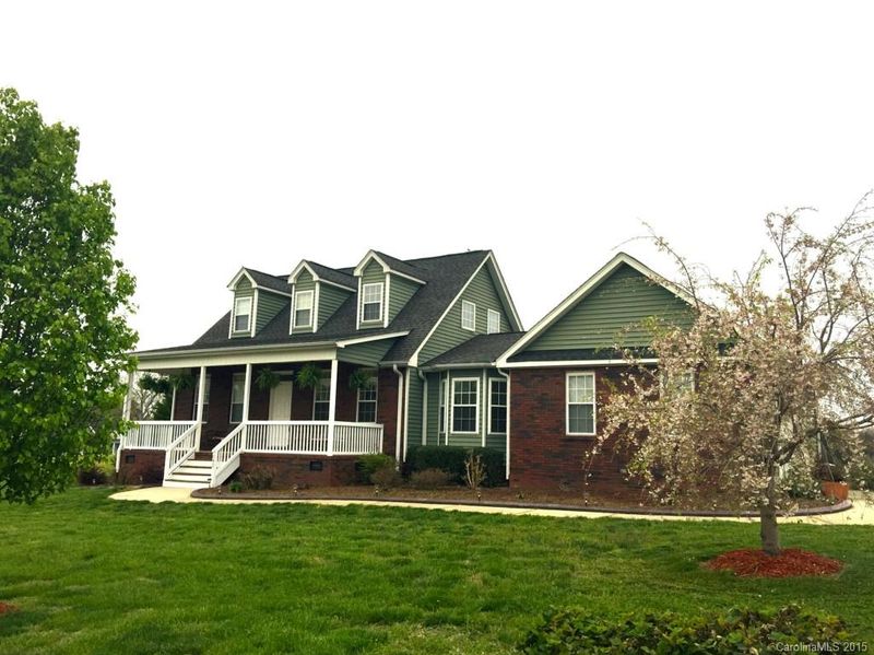 642 Luther Dr, Iron Station, NC 28080