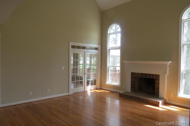12302 Oakbriar Ln, Charlotte, NC 28273