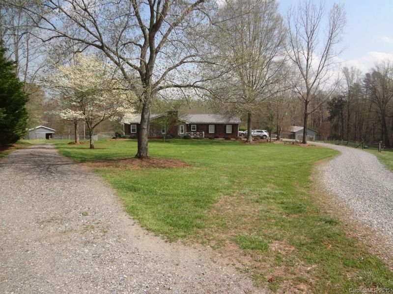 309 Speaks Rd, Olin, NC 28660