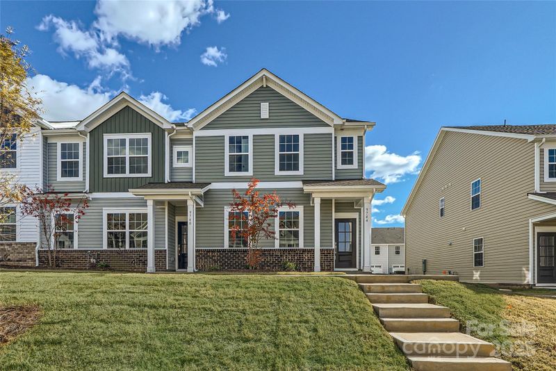 9744 Inkberry Dr, Gastonia, NC 28056
