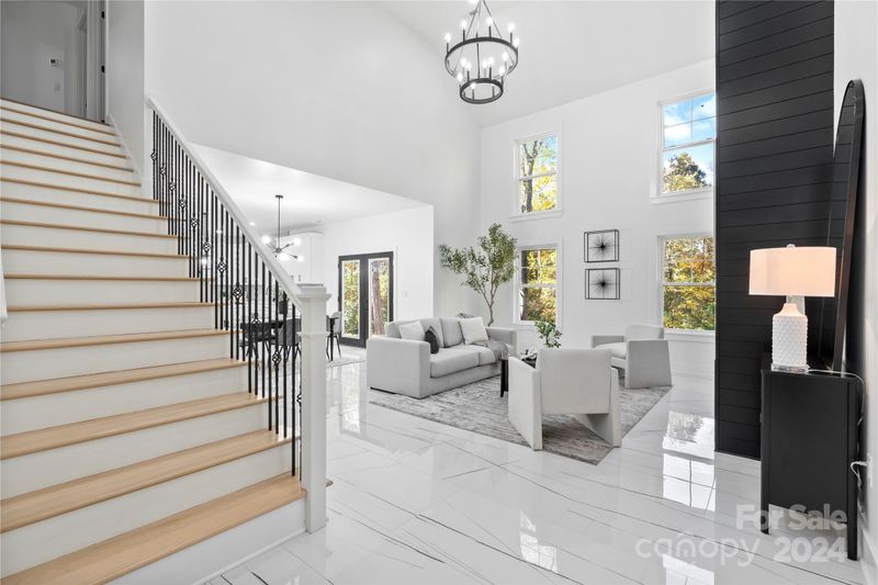 7409 Delta Lake Dr, Charlotte, NC 28215