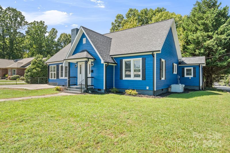 600 Main St, Stanley, NC 28164