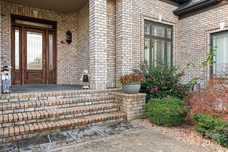113 Winding Brook Way, Statesville, NC 28625