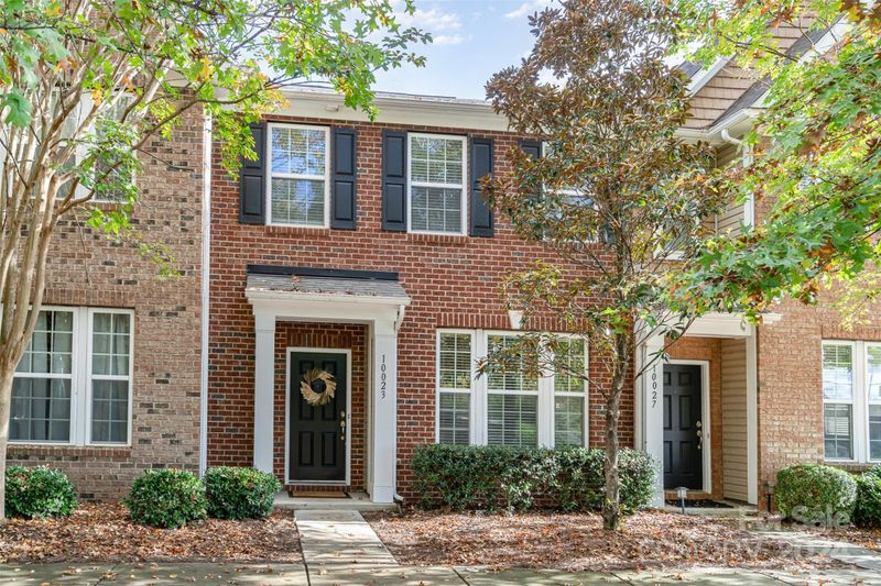 10023 Juniper Trace Dr, Charlotte, NC 28277