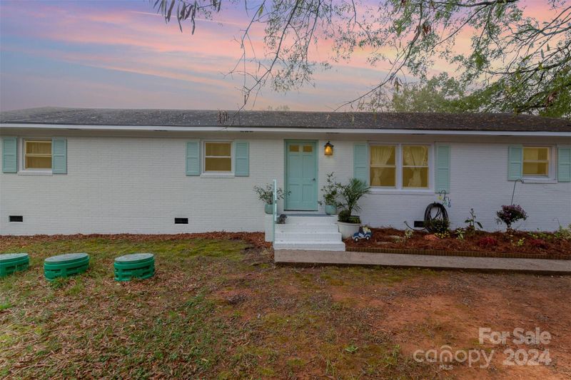 6908 Oakland Ave, Indian Trail, NC 28079