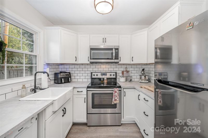 852 Mcalway Rd #A, Charlotte, NC 28211