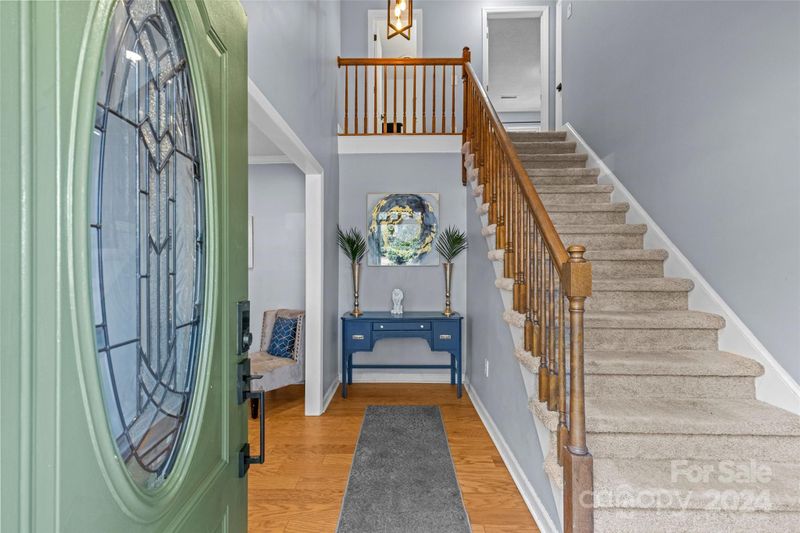 5215 Macandrew Dr, Charlotte, NC 28226