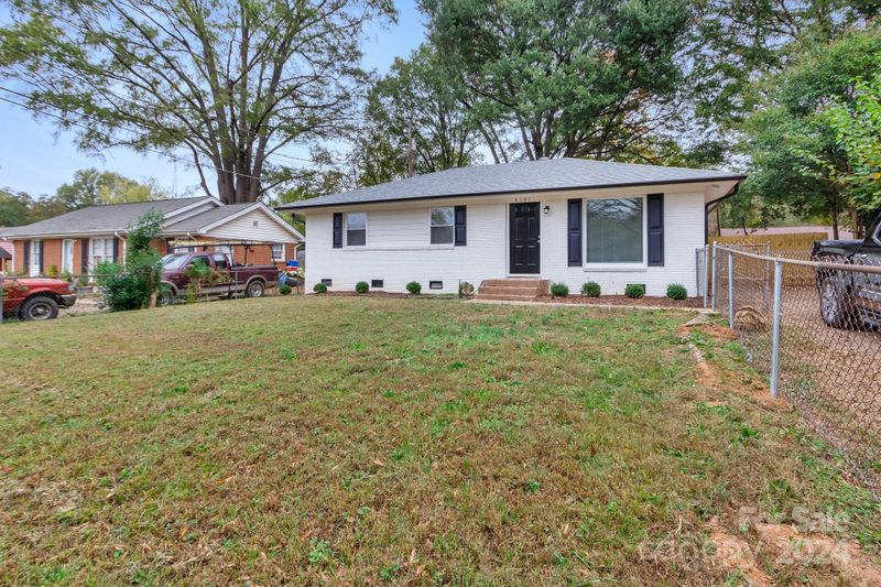 4101 Cushman St, Charlotte, NC 28206