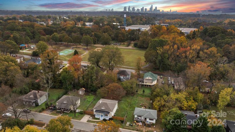 301 S Crigler St, Charlotte, NC 28208