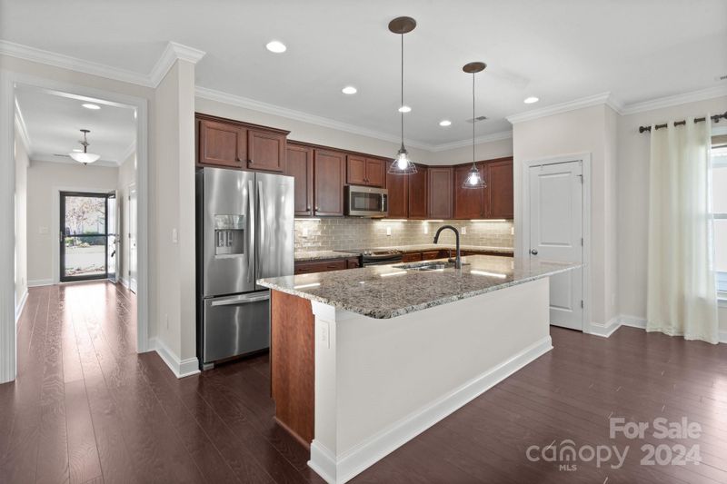 164 Flat Rock Dr, Denver, NC 28037