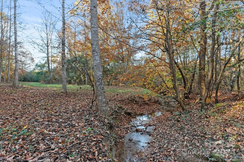 6912 River Bend Rd, Claremont, NC 28610
