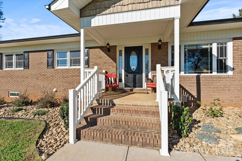 6912 River Bend Rd, Claremont, NC 28610