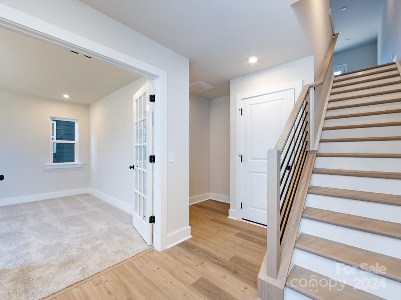 1512 Levy Way, Charlotte, NC 28205