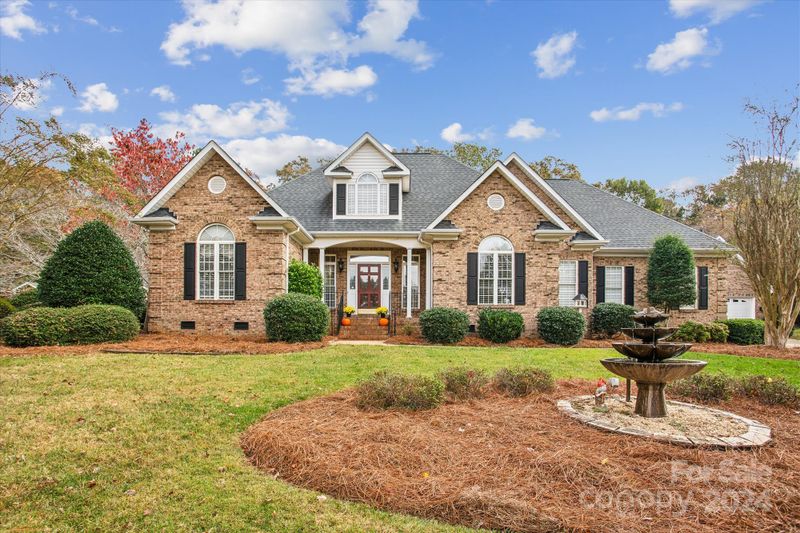 8010 Weddington Downs Dr, Matthews, NC 28104