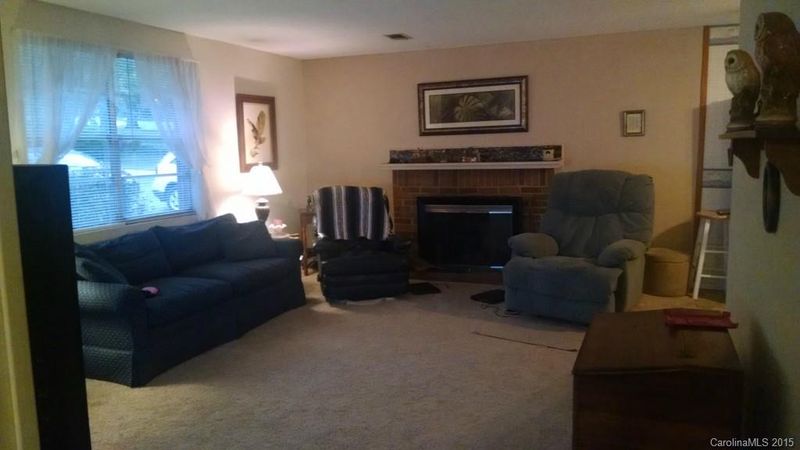 19601 Bustle Rd, Cornelius, NC 28031
