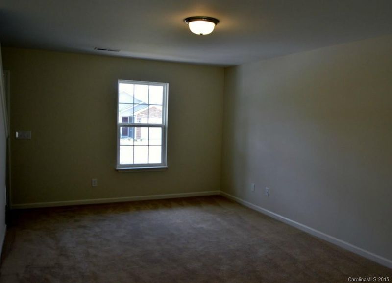 5710 Natick Dr #68, Charlotte, NC 28214