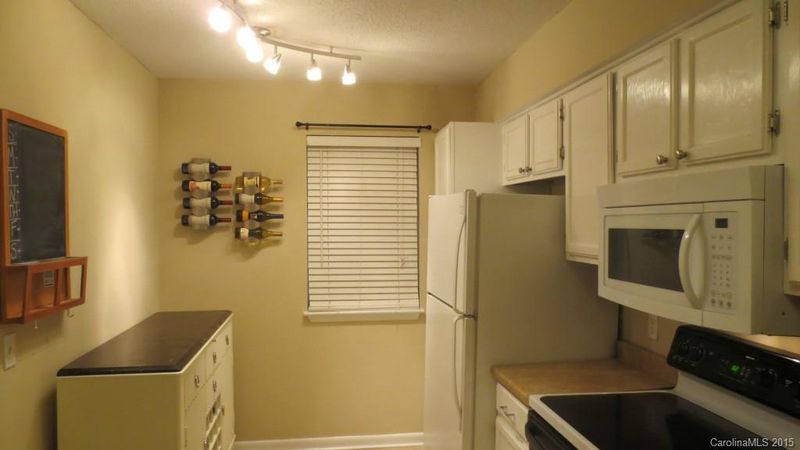 3105 Heathstead Pl, Charlotte, NC 28210