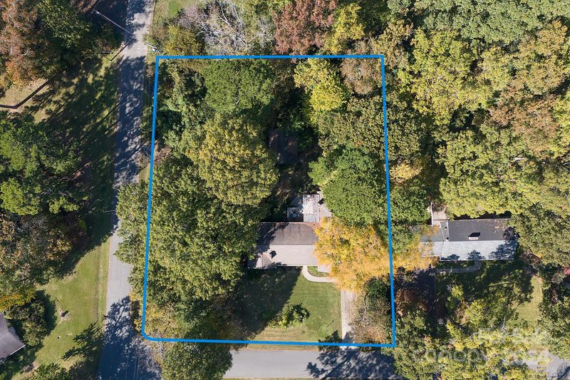 622 Jefferson Dr, Charlotte, NC 28270