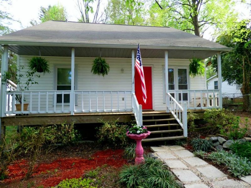3836 Durham Ln, Charlotte, NC 28269