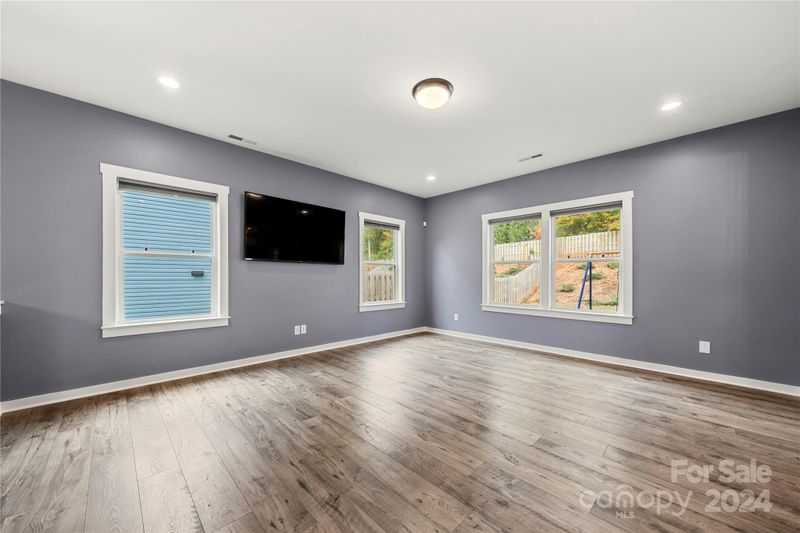 2038 Darby View Ln, Charlotte, NC 28215