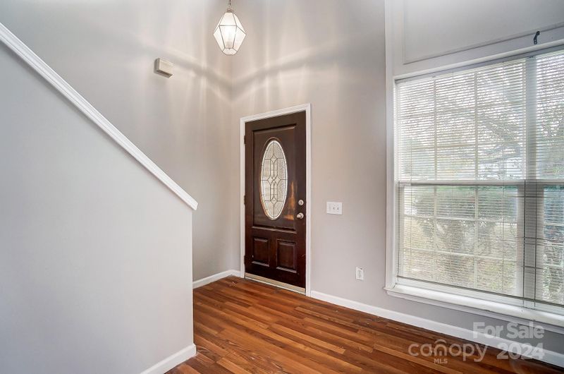 10305 Bearwallow Ct, Charlotte, NC 28213