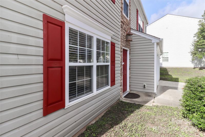 1312 Crestfield Ct, Charlotte, NC 28269
