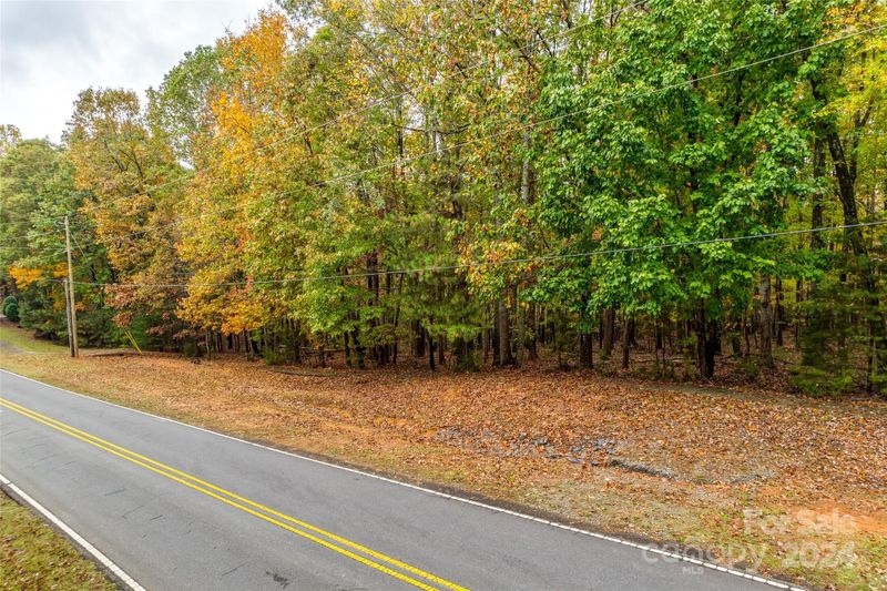 9125 Island Point Rd, Charlotte, NC 28278