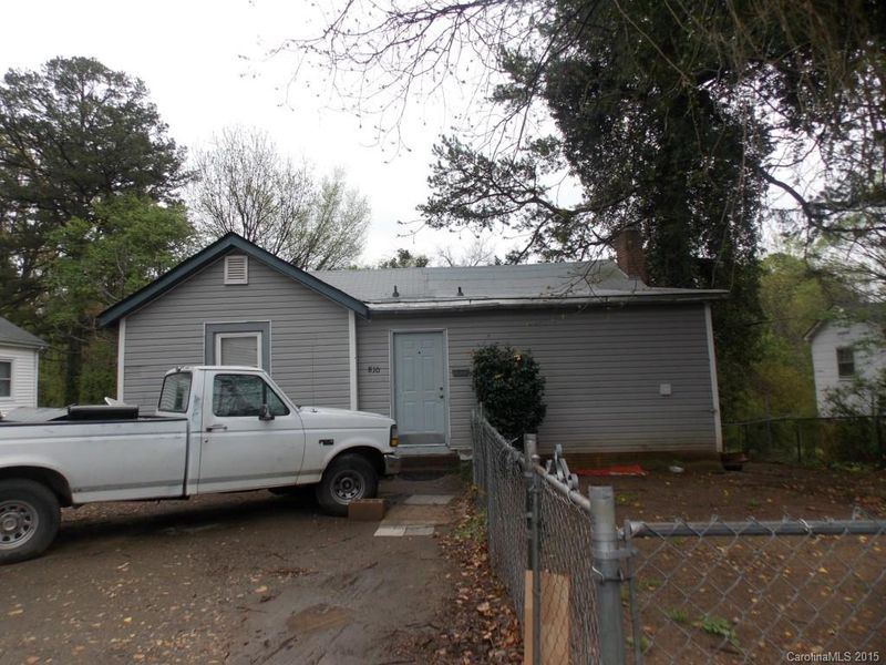 810 N Weldon St, Gastonia, NC 28054