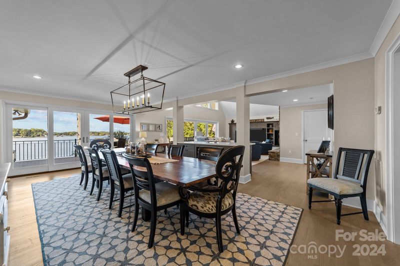 1821 Dogwood Hill Dr, Denver, NC 28037