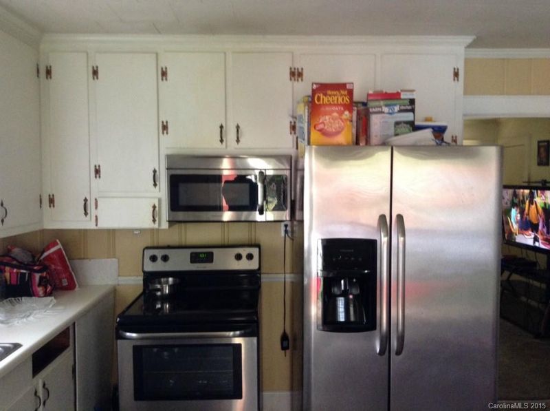4006 Howie Cir, Charlotte, NC 28205