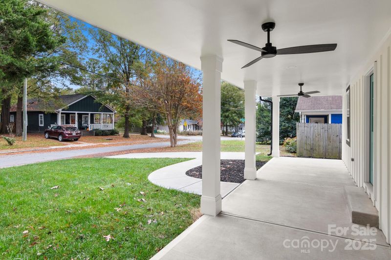 1905 Umstead St, Charlotte, NC 28205