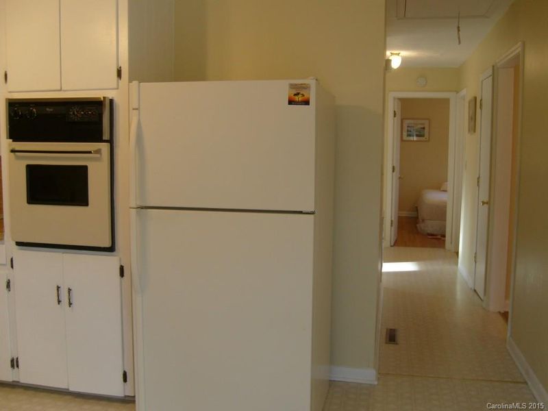161 Albany Dr NW, Concord, NC 28027