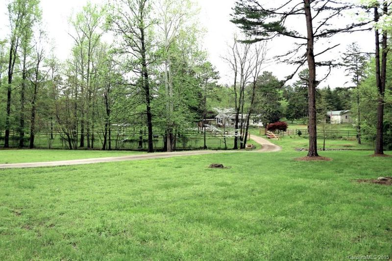 9095 Lazy Ridge Ln, Concord, NC 28025