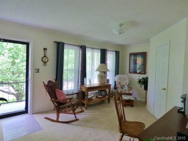 202 Cliffside Dr, Kannapolis, NC 28081