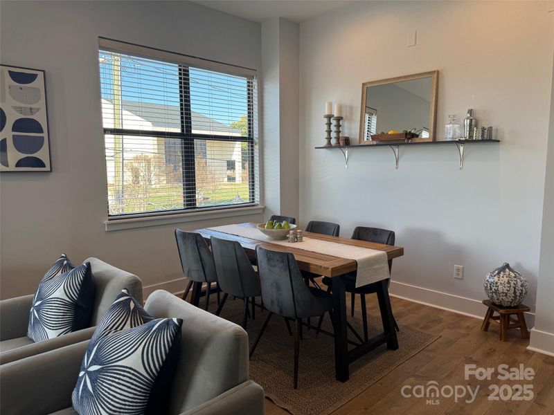 909 E 7th St #241, Charlotte, NC 28204