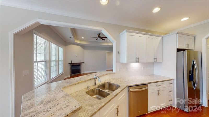 1805 Valleydale Rd, Charlotte, NC 28214