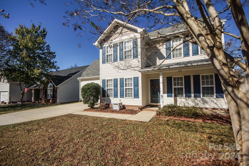 2227 Oakhurst Ct, Kannapolis, NC 28081