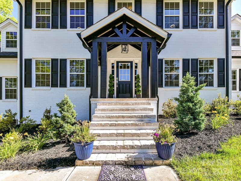 6650 Farmstead Ln, Concord, NC 28027