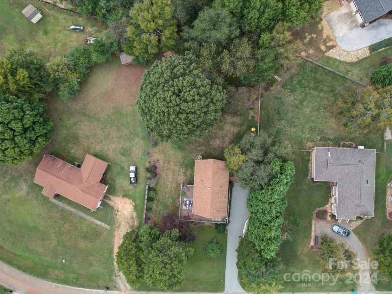20126 Rainbow Cir, Cornelius, NC 28031