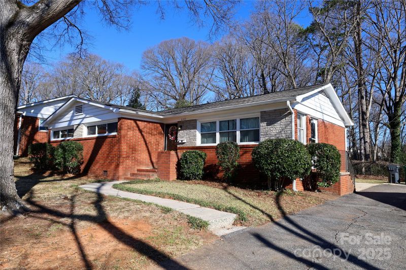 6433 Montpelier Rd, Charlotte, NC 28210