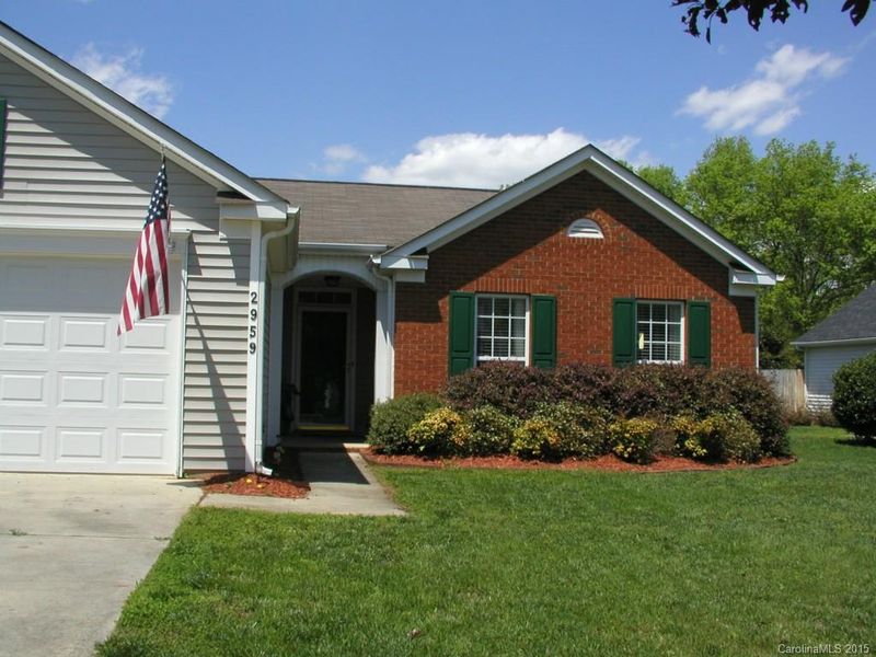 2959 Hawick Commons Dr, Concord, NC 28071