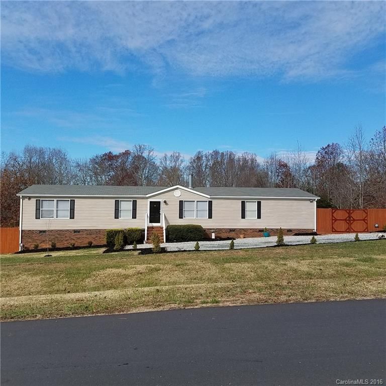 5705 Pug Ln, Iron Station, NC 28080