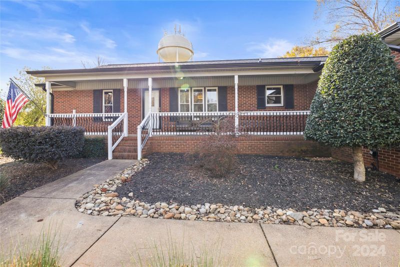 645 Sunridge Dr, Lincolnton, NC 28092