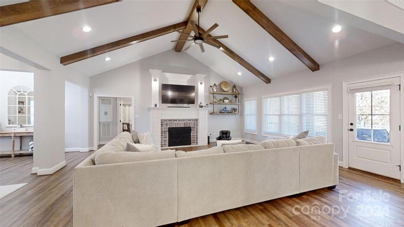 2895 Mehling Dr, Lincolnton, NC 28092